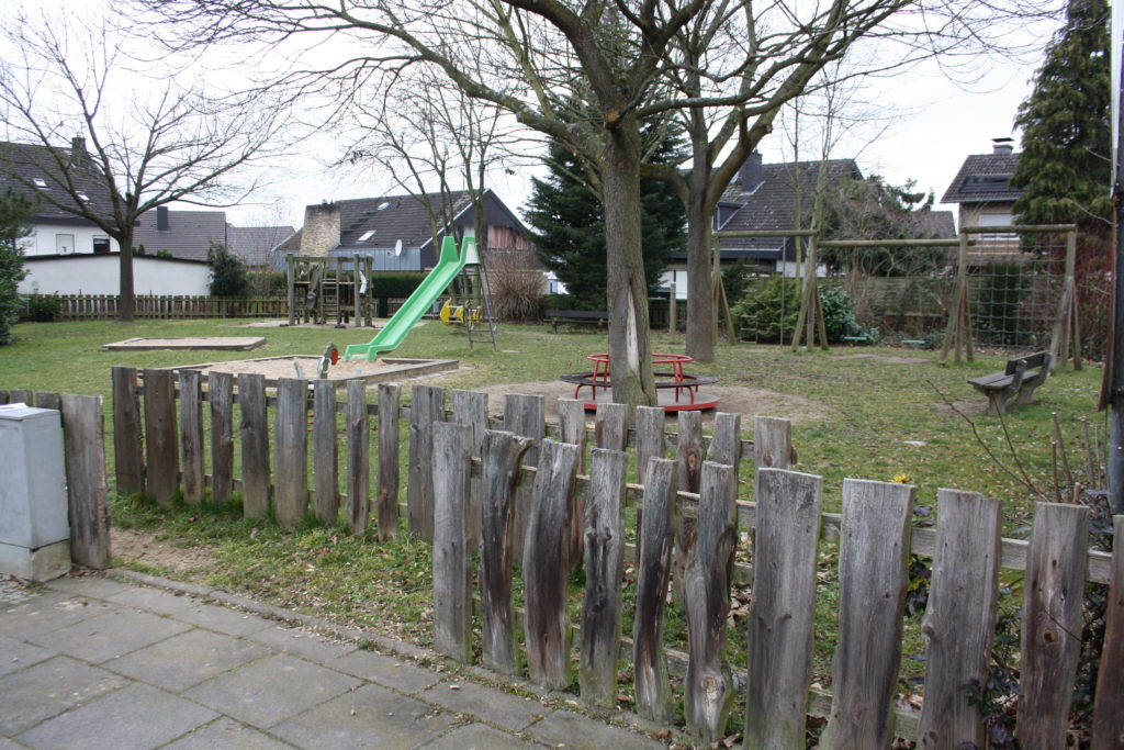 Spielplatz Buschhoven - Im Backkaus