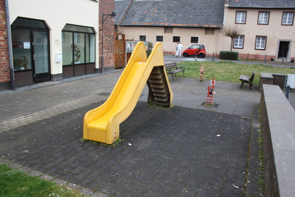 Spielplatz Buschhoven - Toniusplatz