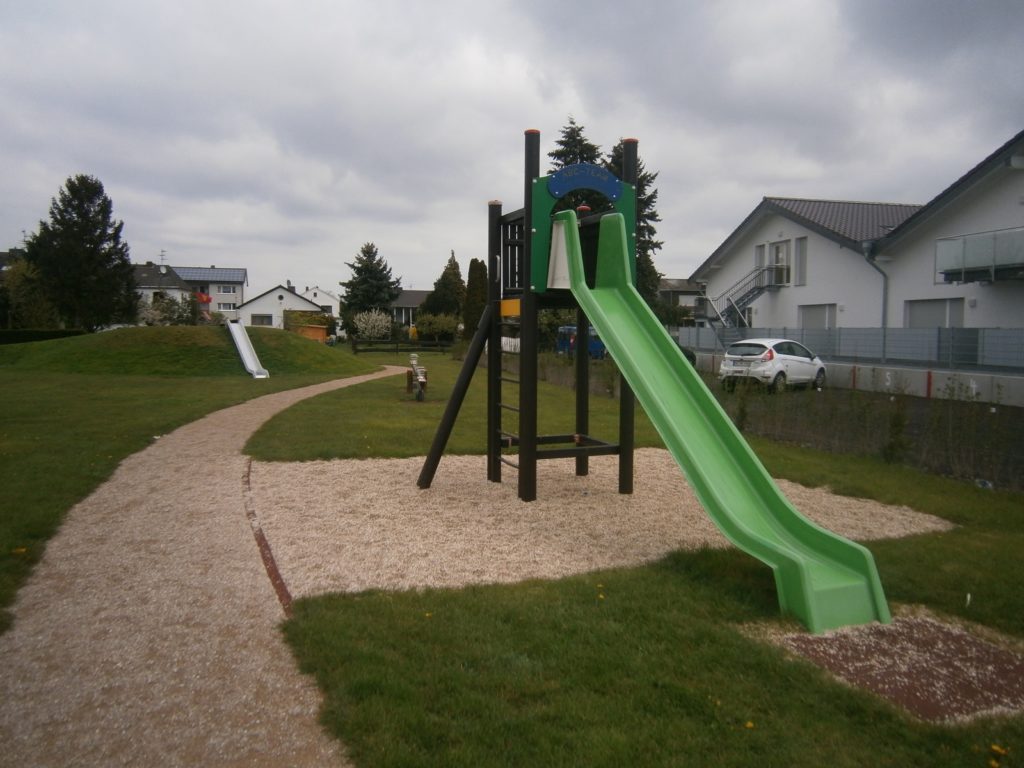 Spielplatz Miel - Am Sportplatz