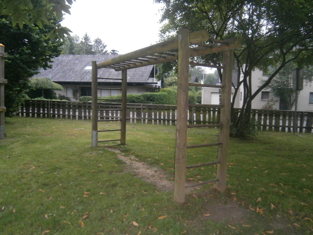 Spielplatz Heimerheim Quellenstrasse